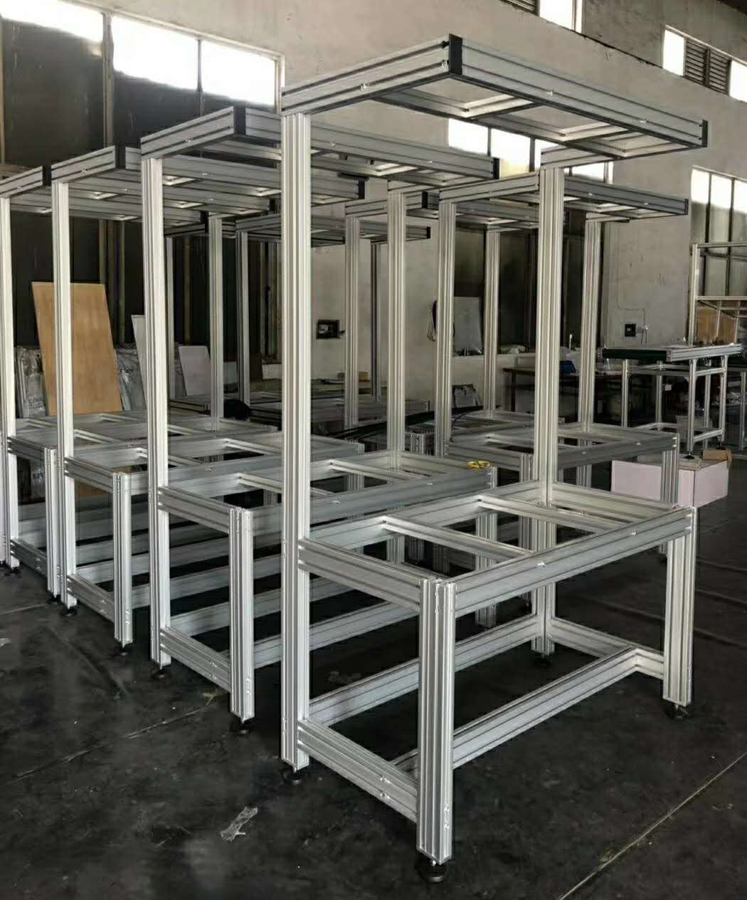 铝型材料机架加工材料质量会影响稳定性-南昌龚瑞空气净化器有限公司